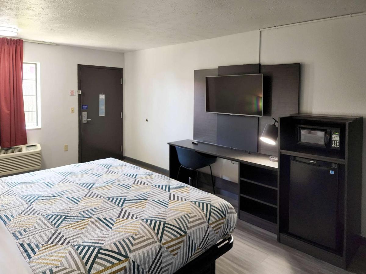 Motel 6 Oklahoma City Ok Frontier City ادمون المظهر الخارجي الصورة