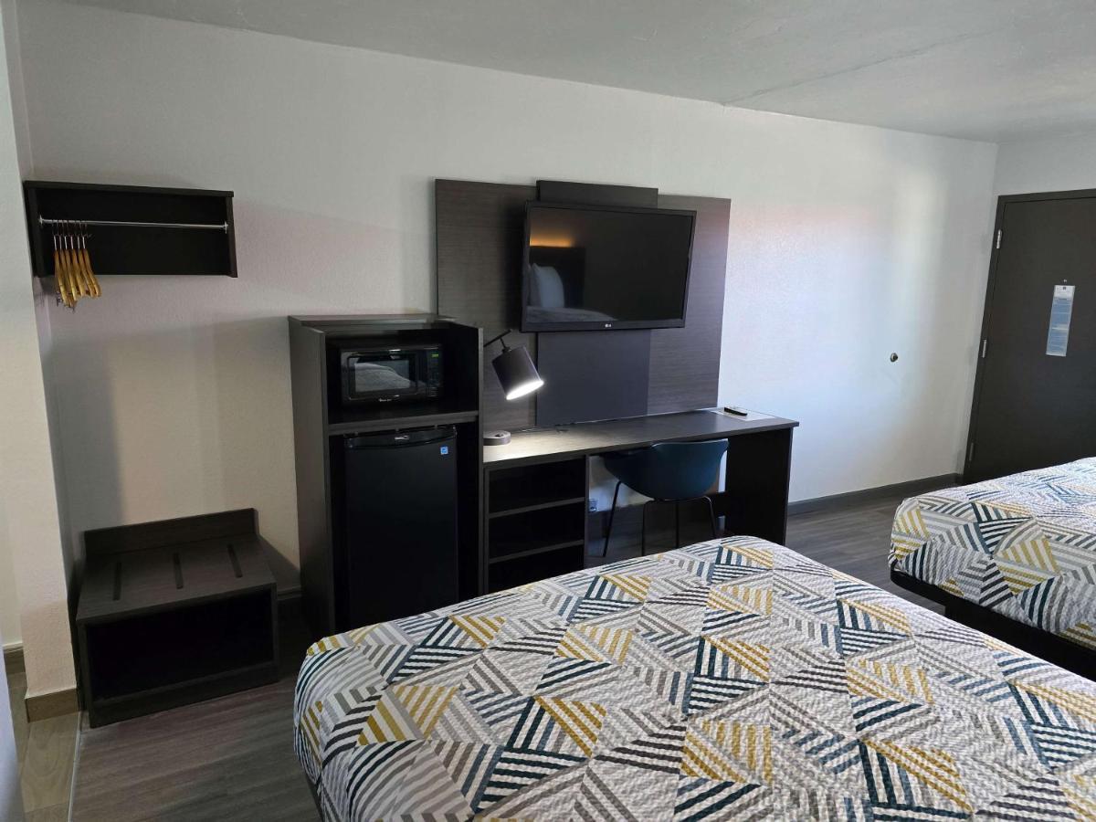 Motel 6 Oklahoma City Ok Frontier City ادمون المظهر الخارجي الصورة
