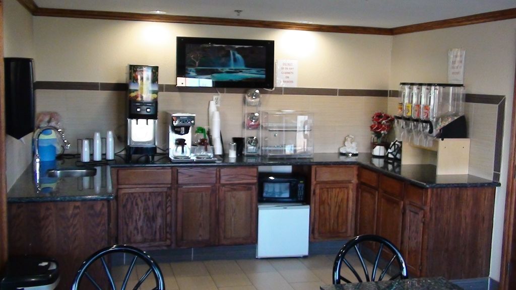 Motel 6 Oklahoma City Ok Frontier City ادمون المرافق الصورة